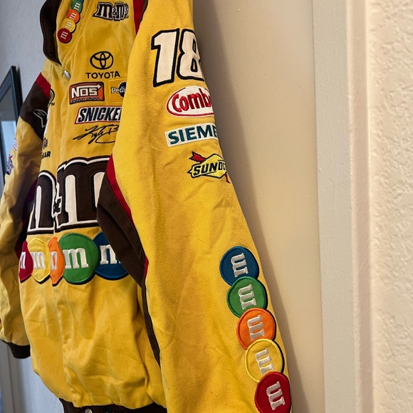 Kyle Busch M&M's Racing Jacket Button up medium - Picture 6 of 11